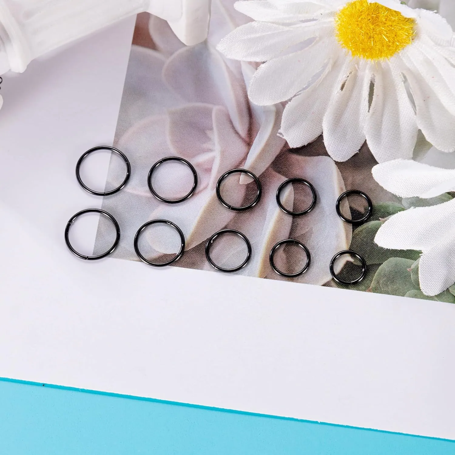 10Pcs 18G 20G Surgical Steel Nose Rings Hoops for Women Men Hinged Seamless Clicker Nose Hoops Cartilage Helix Tragus Daith Sleeper Earrings Hoop Hypoallergenic Nose Piercing 6/7/8/9/10MM