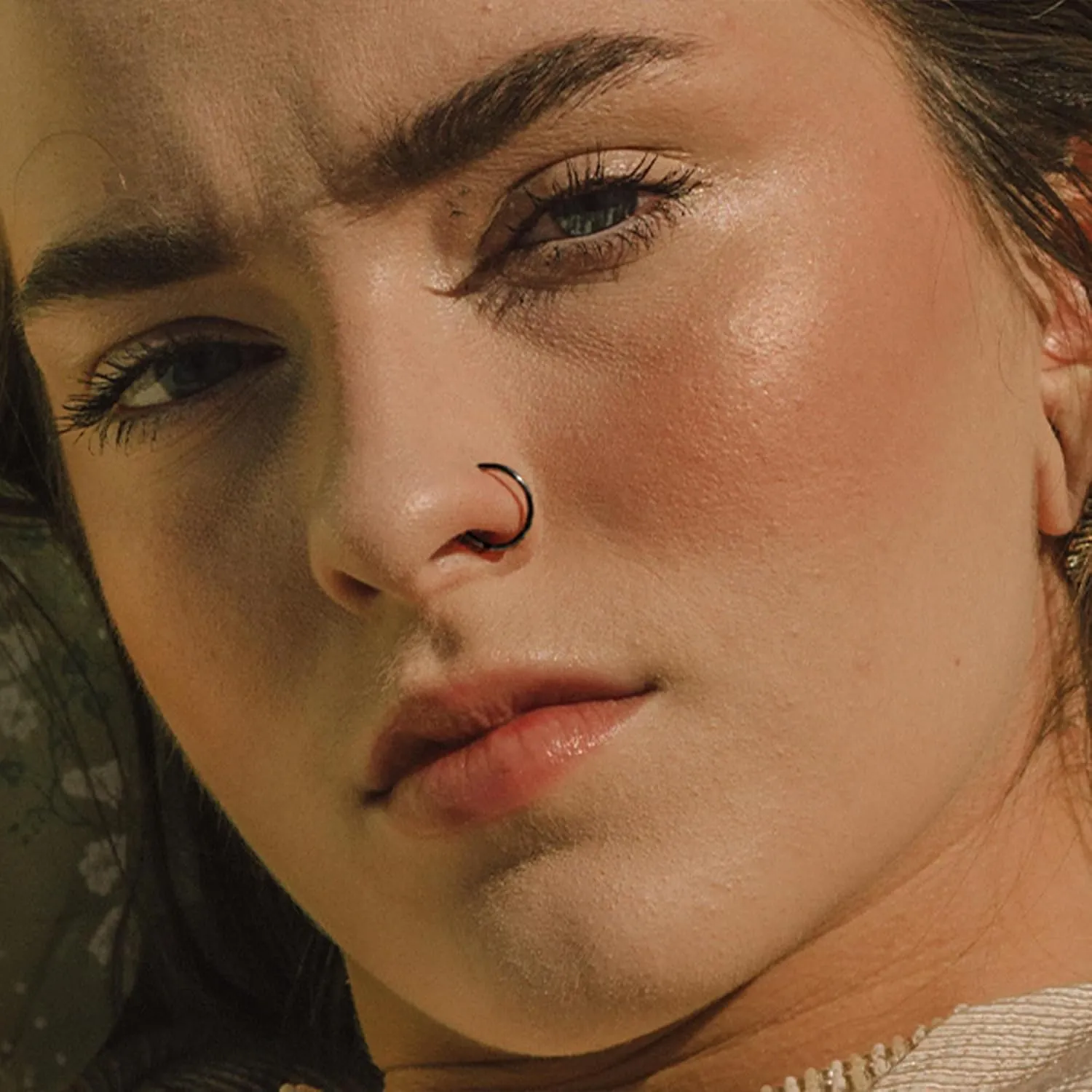 10Pcs 18G 20G Surgical Steel Nose Rings Hoops for Women Men Hinged Seamless Clicker Nose Hoops Cartilage Helix Tragus Daith Sleeper Earrings Hoop Hypoallergenic Nose Piercing 6/7/8/9/10MM
