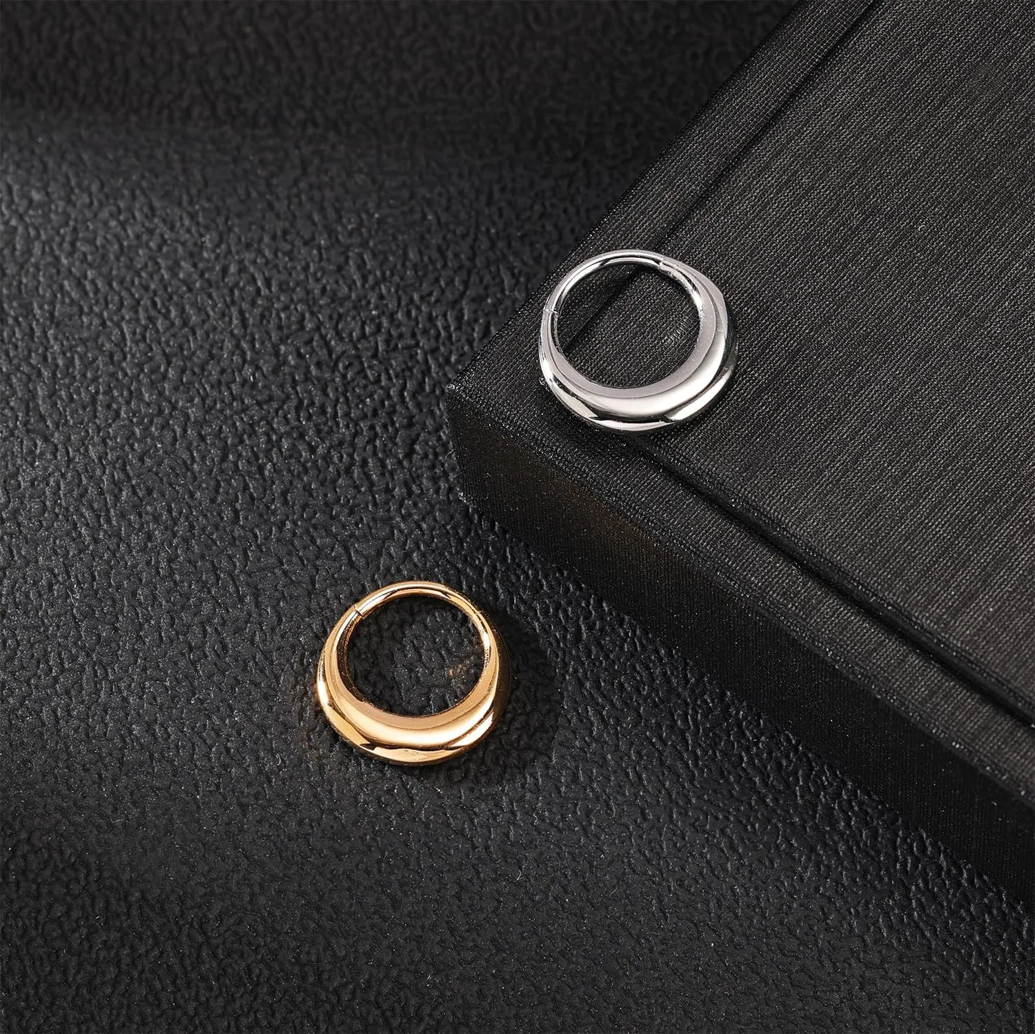 16G 8mm/10mm Nose Rings Hoops Surgical Steel Septum Rings Hoops Hinged Segment Nose Cartilage Clicker Hoop Earrings Piercing Rings for Piercing Rings for Women Men Gold Silver