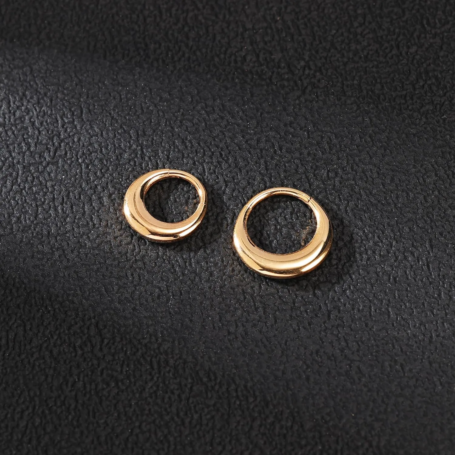 16G 8mm/10mm Nose Rings Hoops Surgical Steel Septum Rings Hoops Hinged Segment Nose Cartilage Clicker Hoop Earrings Piercing Rings for Piercing Rings for Women Men Gold Silver