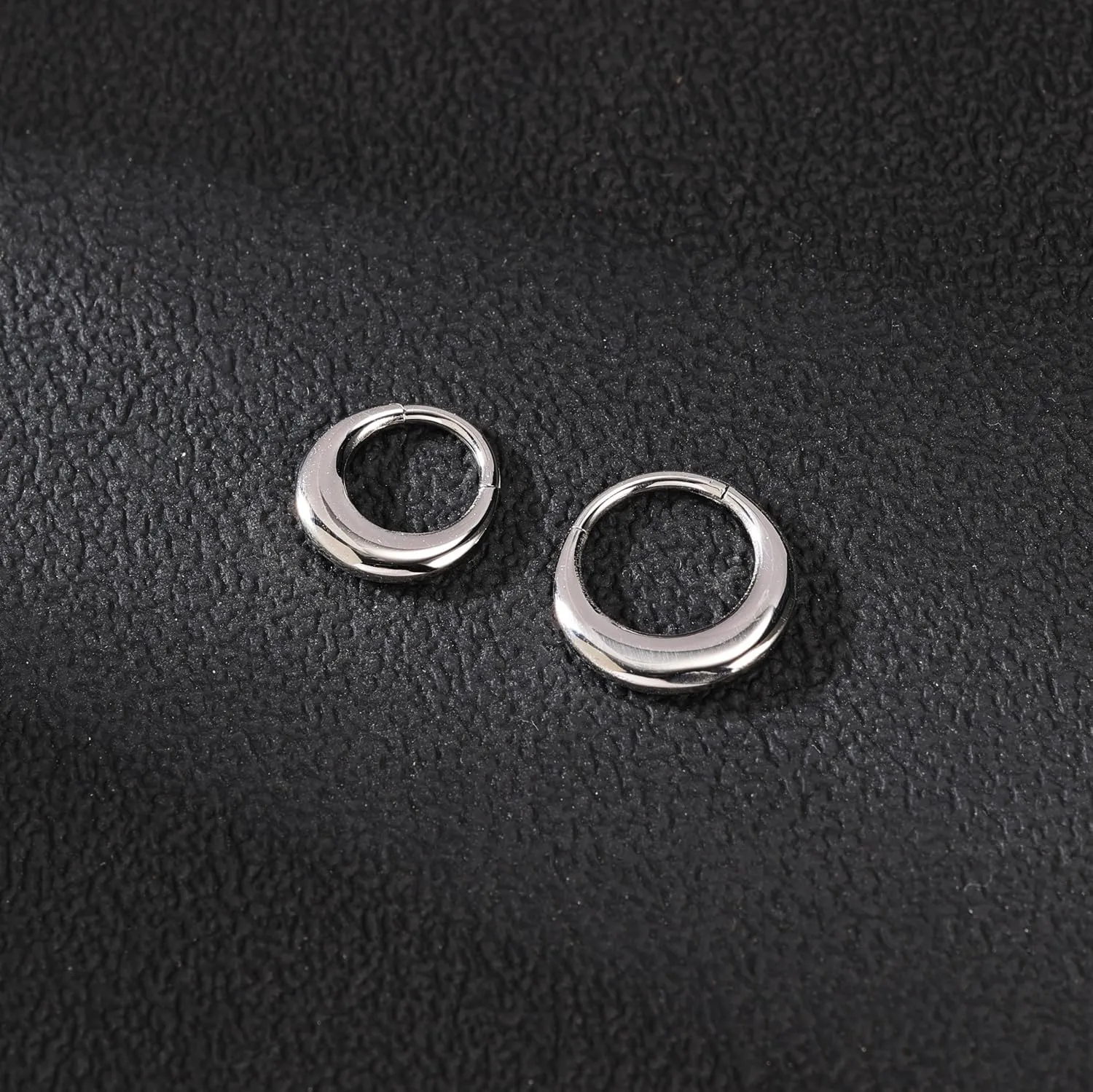 16G 8mm/10mm Nose Rings Hoops Surgical Steel Septum Rings Hoops Hinged Segment Nose Cartilage Clicker Hoop Earrings Piercing Rings for Piercing Rings for Women Men Gold Silver