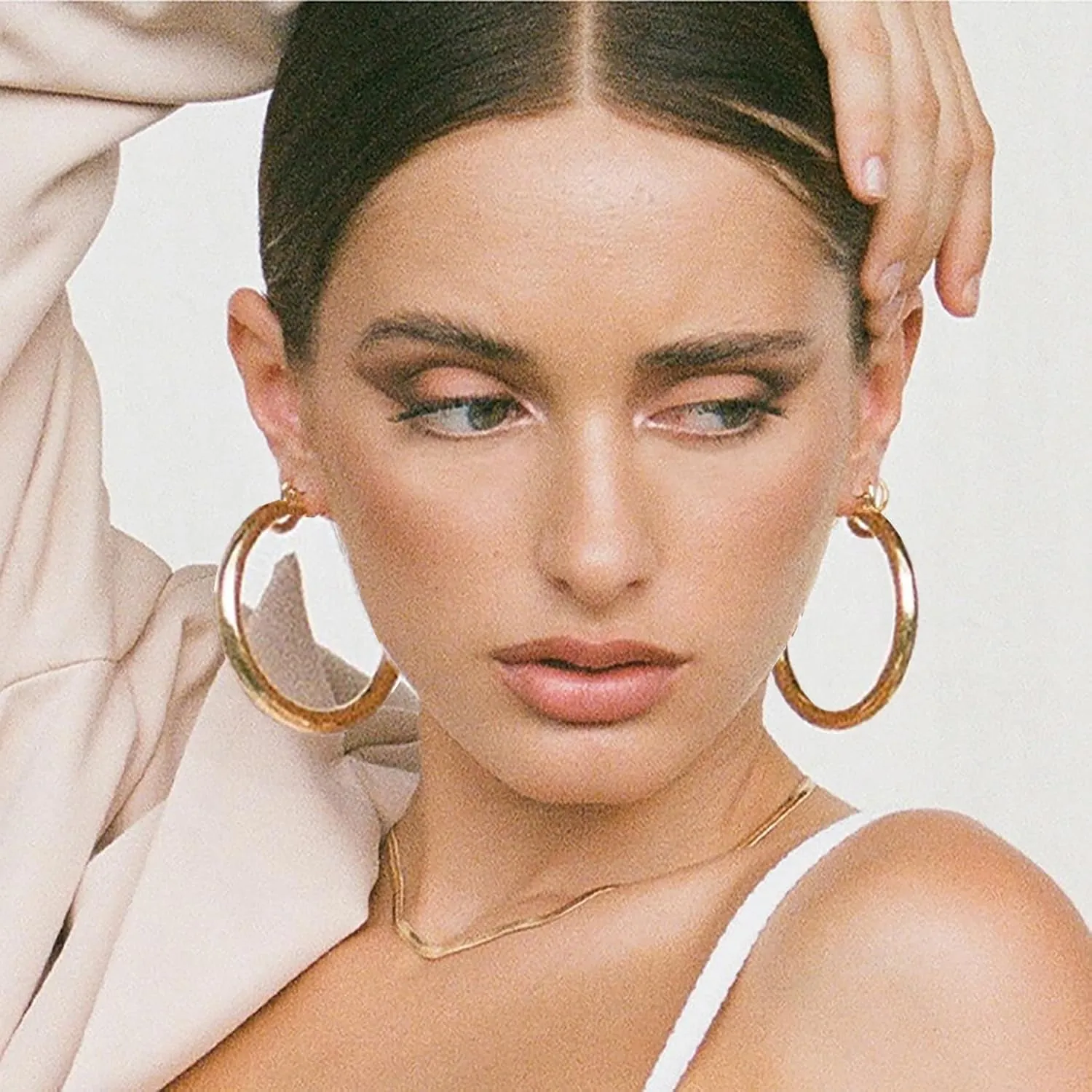 4mm Thick Gold Chunky Earrings Steling Silver Post Hoops Earrings For Women Hollow Tube Hoops Earrings Thick Gold Hoop Earrings Hypoallergenic Lightweight Gold Hoop Large Earrings 20/30/40/50/60MM