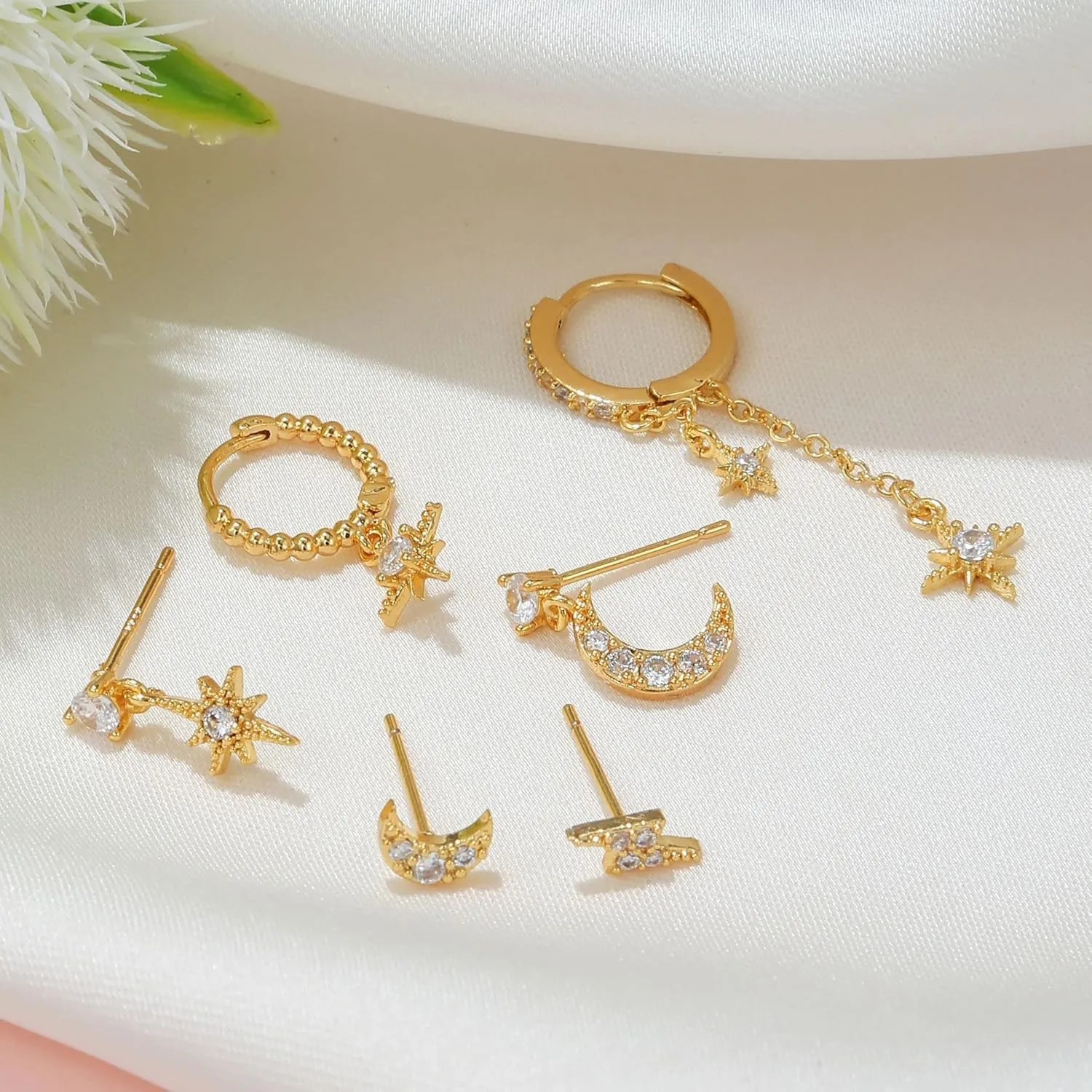 6 Pairs Gold Chain Earrings for Women, 14K Gold Plated Hoop Earrings Stack, Hypoallergenic Earring Sets for Multiple Piercing, Ear Cuffs Stud Huggie Hoop Dangle Chain Earring Pack for Women