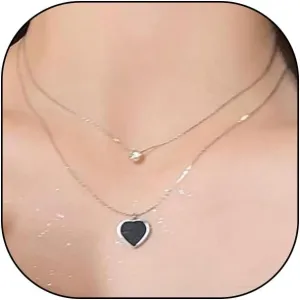 Black Enamel Heart Pendant Necklace for Women Layered Stacked Rhinestone Love Collarbone Choker Minimalist Crystal Heart Necklace Valentine's Day Gift