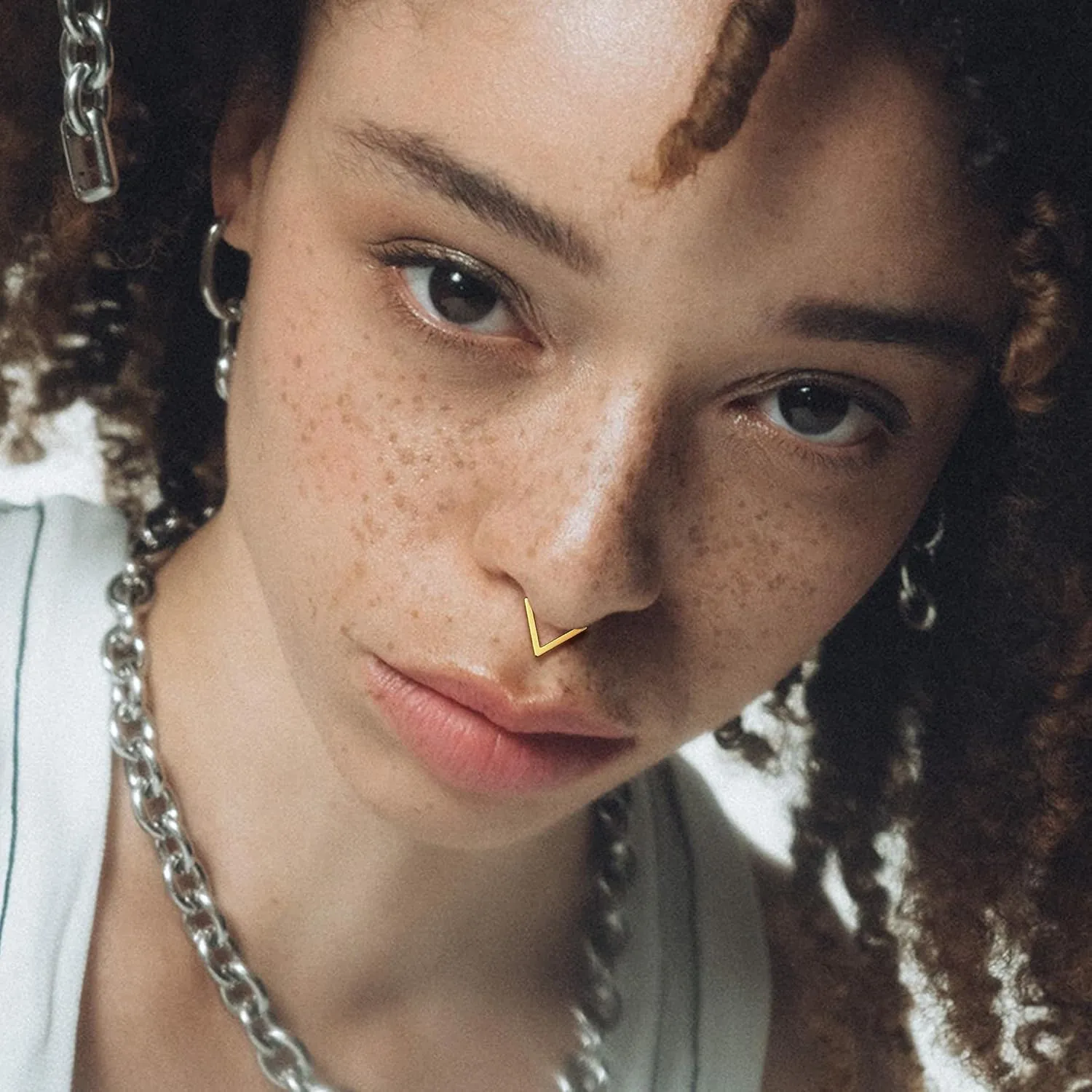 BodyBonita 16G Gold/Silver Triangle Septum Rings Piercings - 316L Stainless Steel Nose Rings Hoops CZ Nostril Piercing Jewelry Clicker Hoop Daith Conch Tragus Rook Earring for Women Men 6/8/10mm