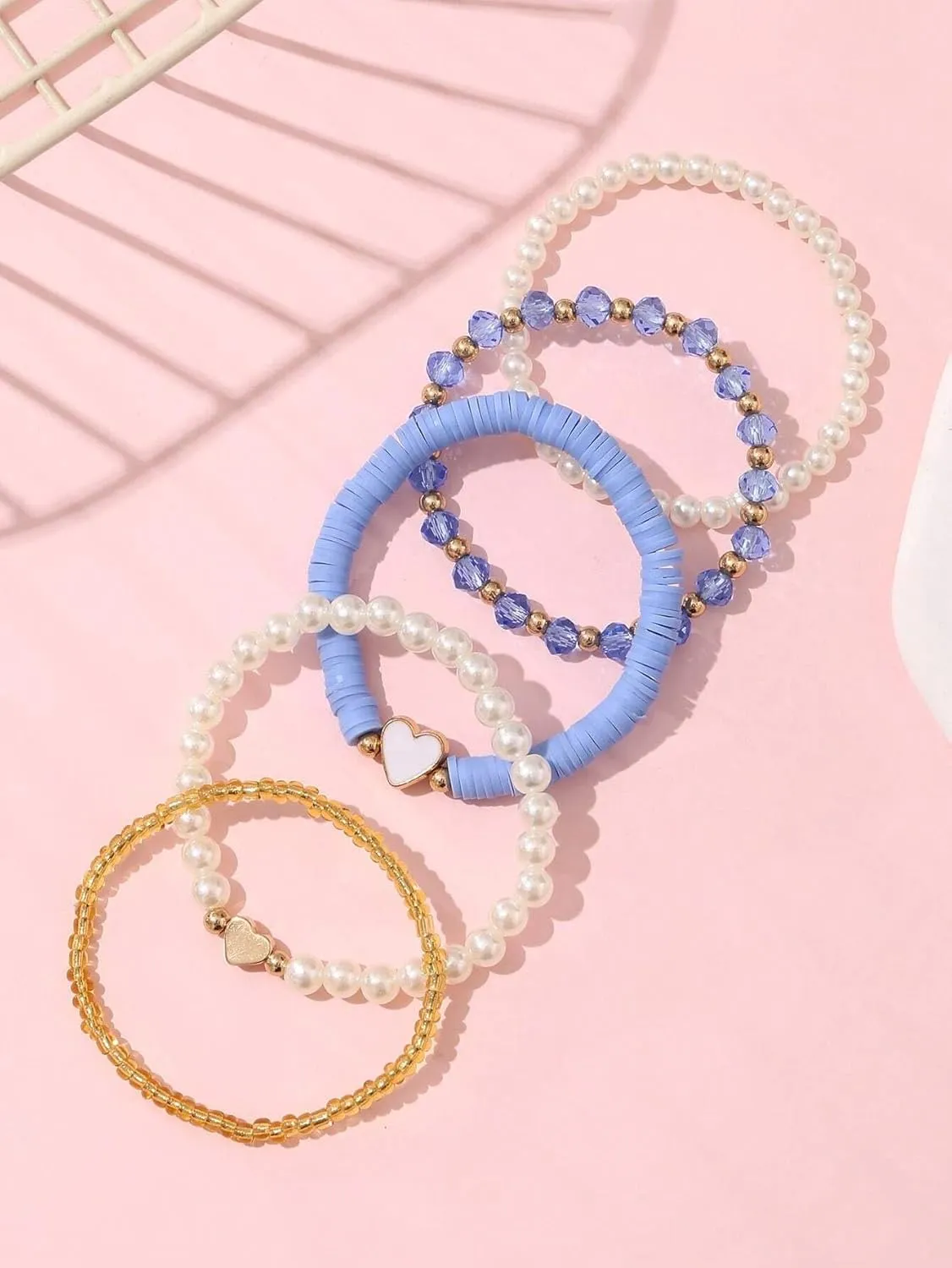 Bohemia Multilayer Heart Imitation Pearl Beaded Stackable Bracelets Set Colorful Surfer Heishi Clay Gold Beads Stretch Bracelets for Women Men Summer Beach Boho Vacation Jewelry Gifts