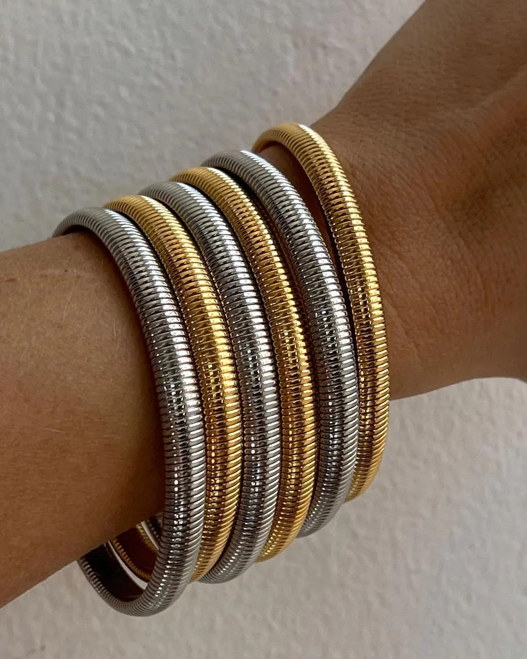 CONRAN KREMIX Gold Chunky Bangle Waterproof Bracelets for Women 14K Real Gold Filled Stainless Steel Bracelet Non Tarnish Trendy Jewelry