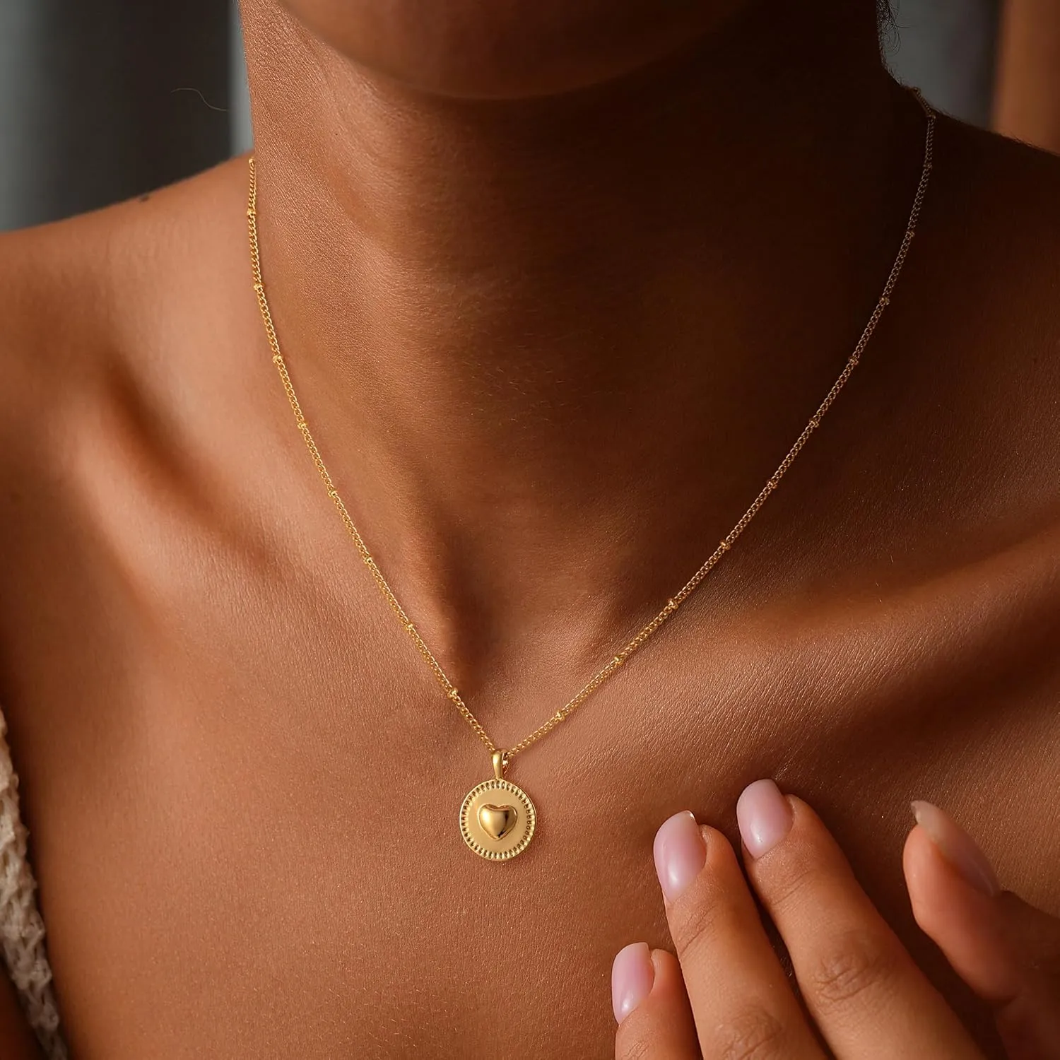 Dainty Heart Pendant Necklace for Women - 14K Gold Plated Cute Non Tarnish Satellite Paperclip O-Chain Layered Necklaces Trendy Festival Jewelry Gift