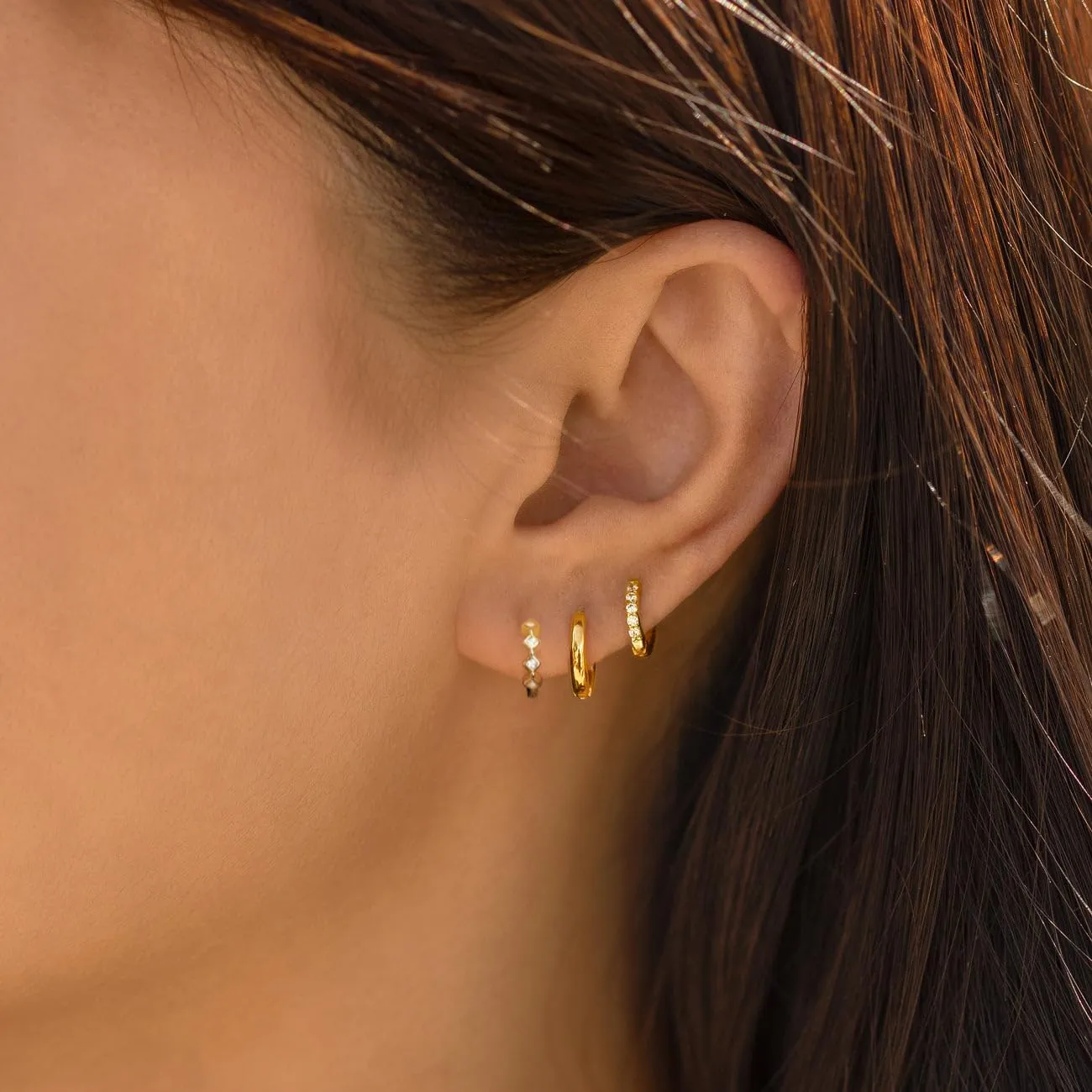 Gold Earrings for Women, 14k Gold Plated Earring Stack Hypoallergenic Pearl Drop Earring Dainty Gold Earrings for Women Trendy Cute Small Huggie Hoop Earring Fashion Womens Jewelry
