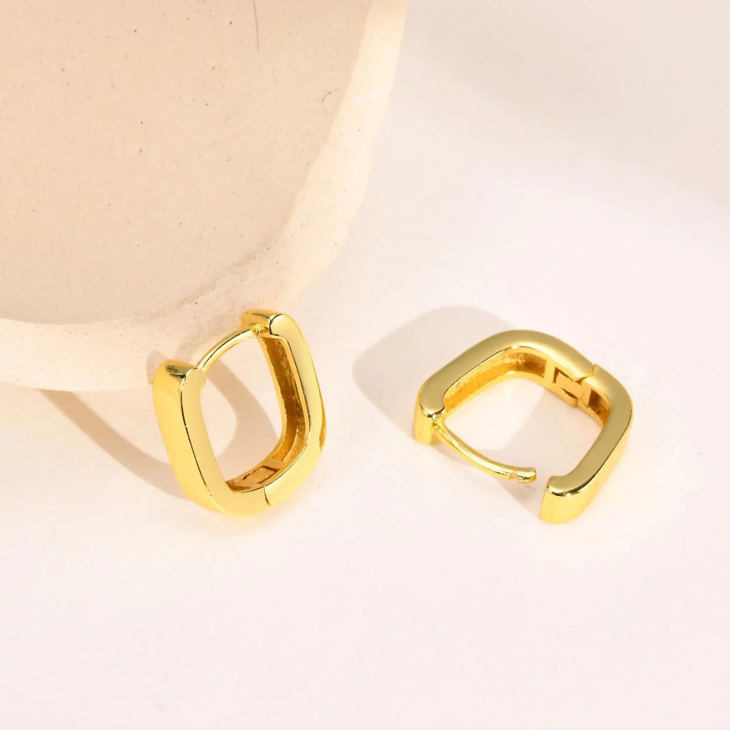 Gold Hoop Earrings for Women,14K Gold Plated Chunky Hoop Earrings Hypoallergenic Thick Earring for Women