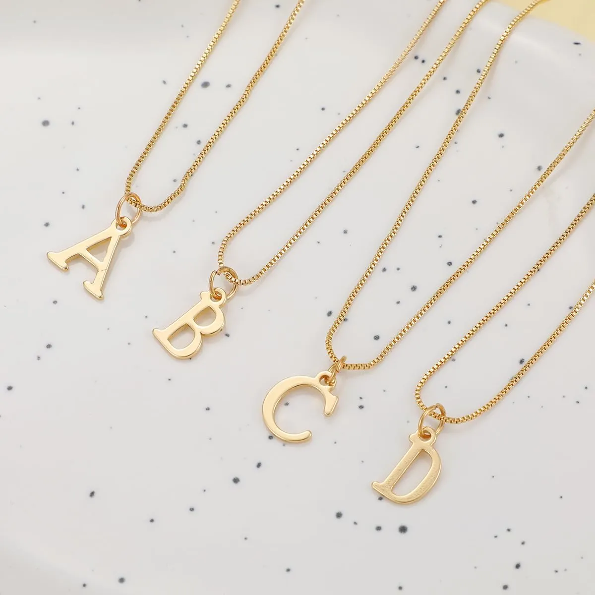 Gold Initial Necklaces for Women Trendy, Dainty 14K Gold Plated Layered Initial Necklace Cute Heart Pendant Choker Necklace Simple Personalized Monogram Name Necklace Gold Jewelry Necklace for Gift
