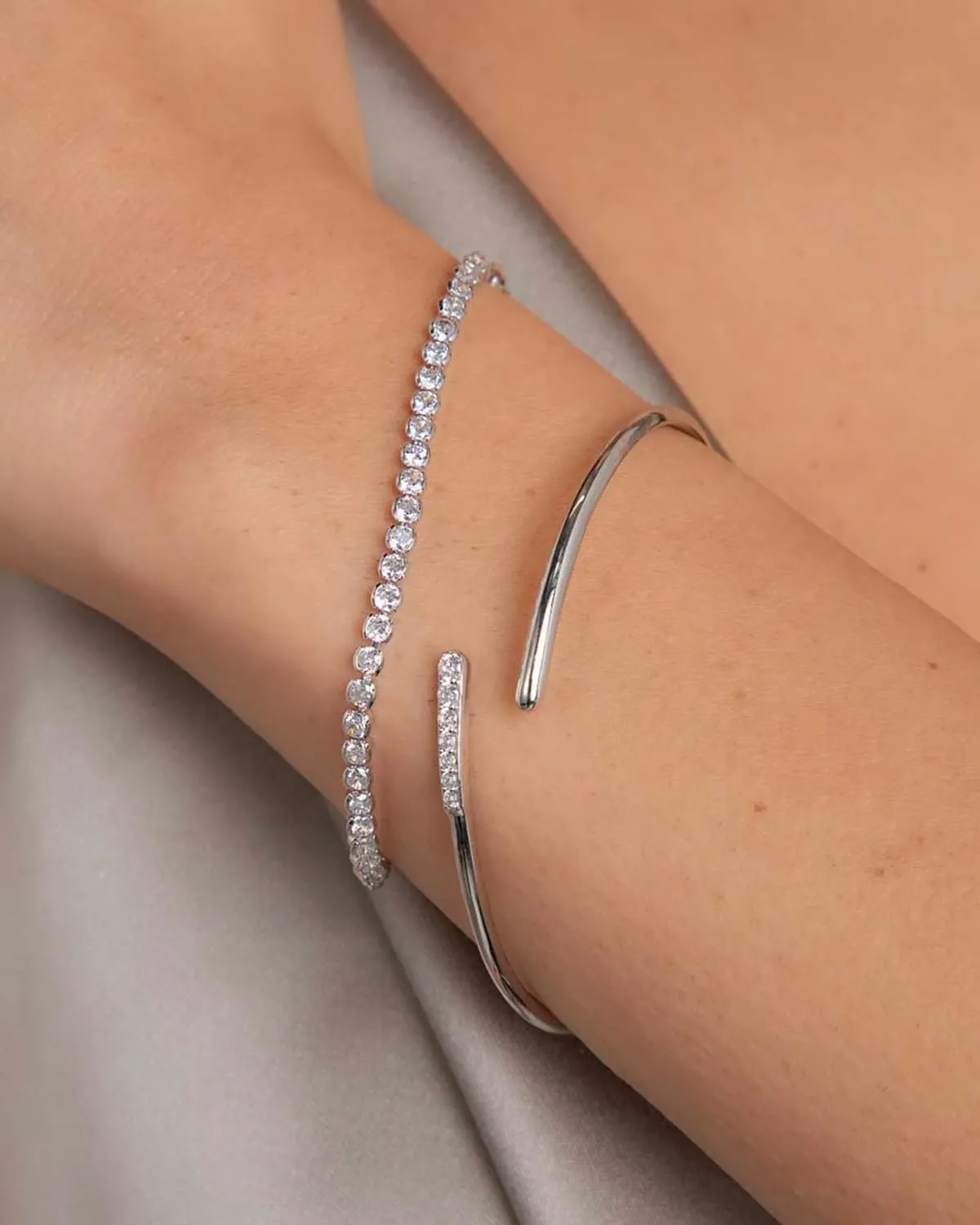 Gold Silver Tennis Bracelets for Women Dainty 14K Gold Plated Stackable Cubic Zirconia Diamond Bracelets for Wedding Bride Jewelry Gift for Mom Women Size 6.5-7.5 Inch