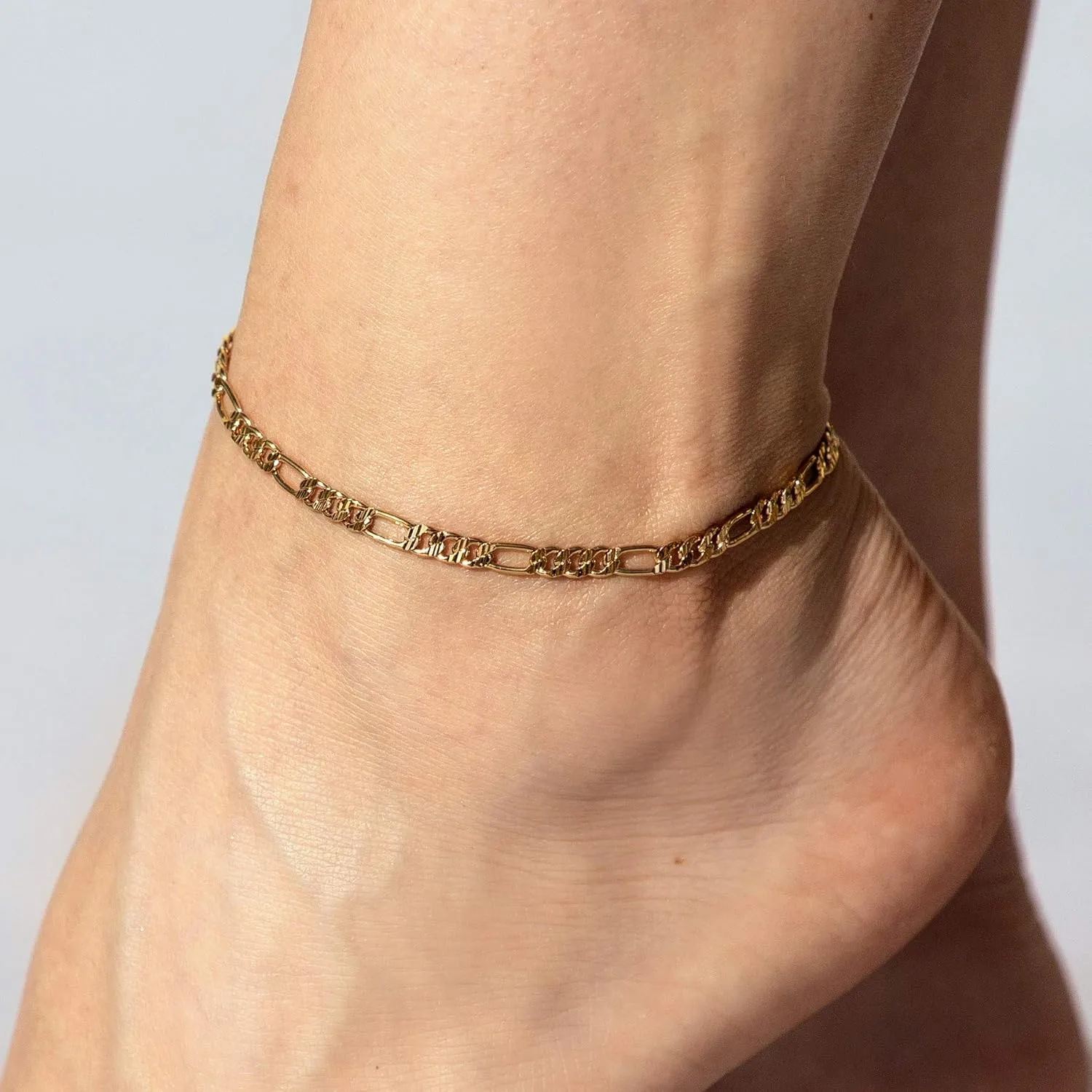 LIFETIME JEWELRY Womens Gold Anklet Swiss Cut Figaro Ankle Bracelet 24k Real Gold Plated (4mm and 5mm)