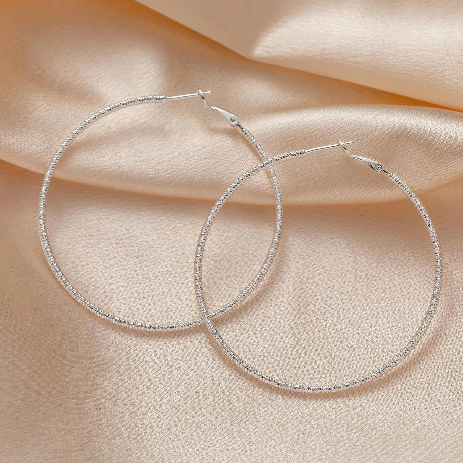 OOOPEL Gold Hoops Earrings for Women, 14k Real Gold Plated Big Earring Hoops Lightweight Earrings Hypoallergenic Large Sterling Silver Hoop Earring for Women 30MM 40MM 50MM 60MM