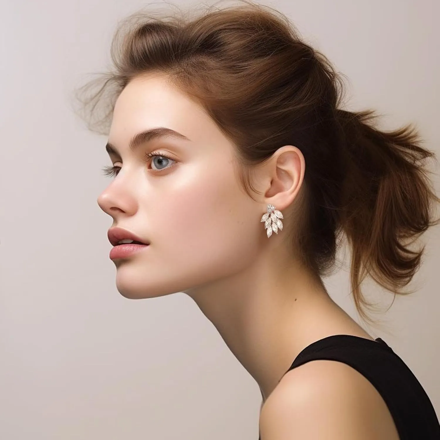 Rhinestone Stud Earrings for Women Small Dainty Crystal Cluster Drop Earrings for Girls Cute Costume Jewelry for Bridal Wedding Party Gift