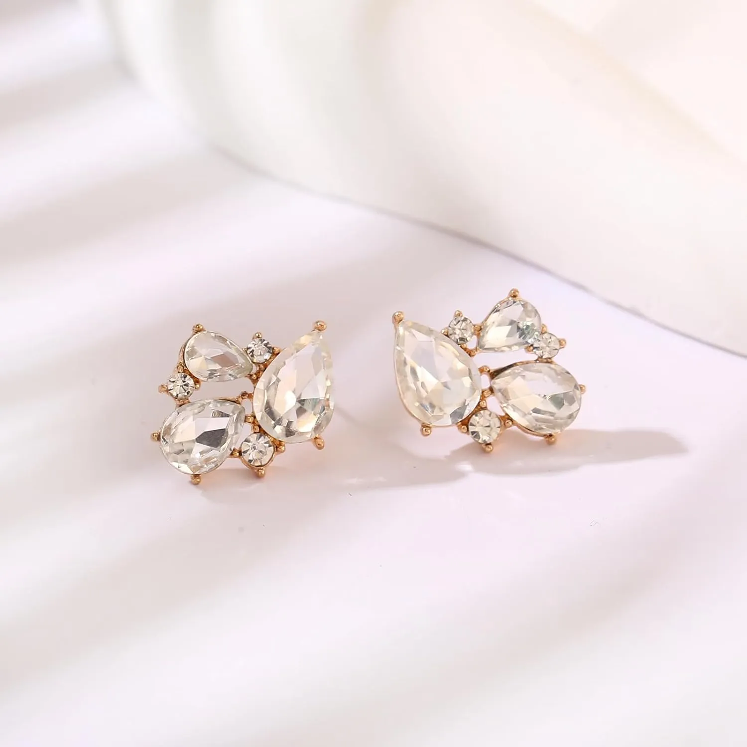 Rhinestone Stud Earrings Small Fancy Crystal Cluster Earrings for Women Brides Dainty Marquise Stud Earrings for Wedding Party Prom Jewelry Gift