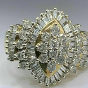 SilverDia 2 Ct Round Diamond Unique Vintage Retro Style Cocktail Cluster Engagement Ring For Women 14K Gold Finish Halo Flower Shape Proposal Jewelry 925 Sterling Silver Handmade Aniversary Ring