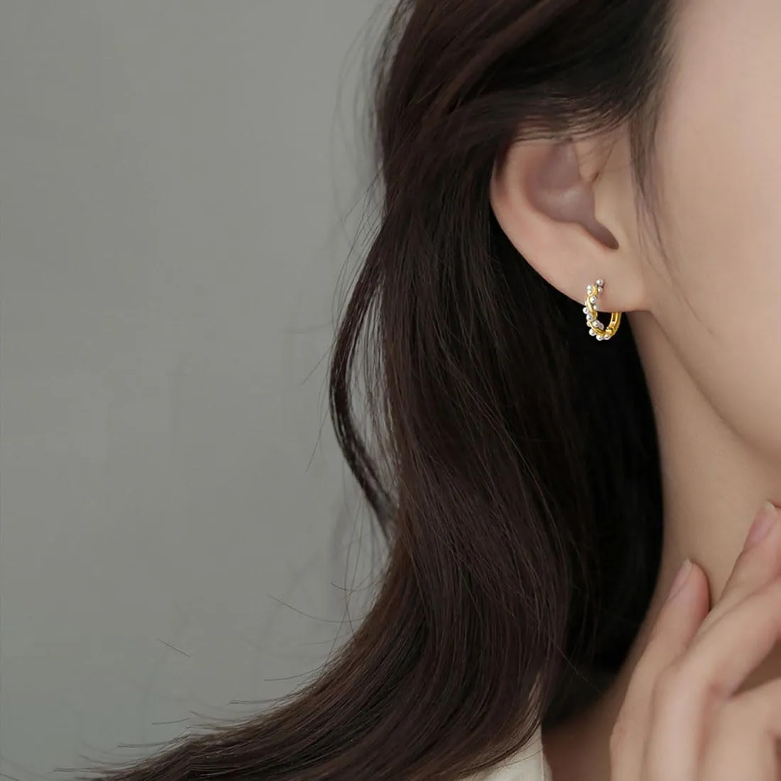 SLUYNZ 925 Sterling Silver Pearls Twist Hoop Earrings for Women Teen Girls Pearls Hoop Earrings Wedding Bridal Earrings