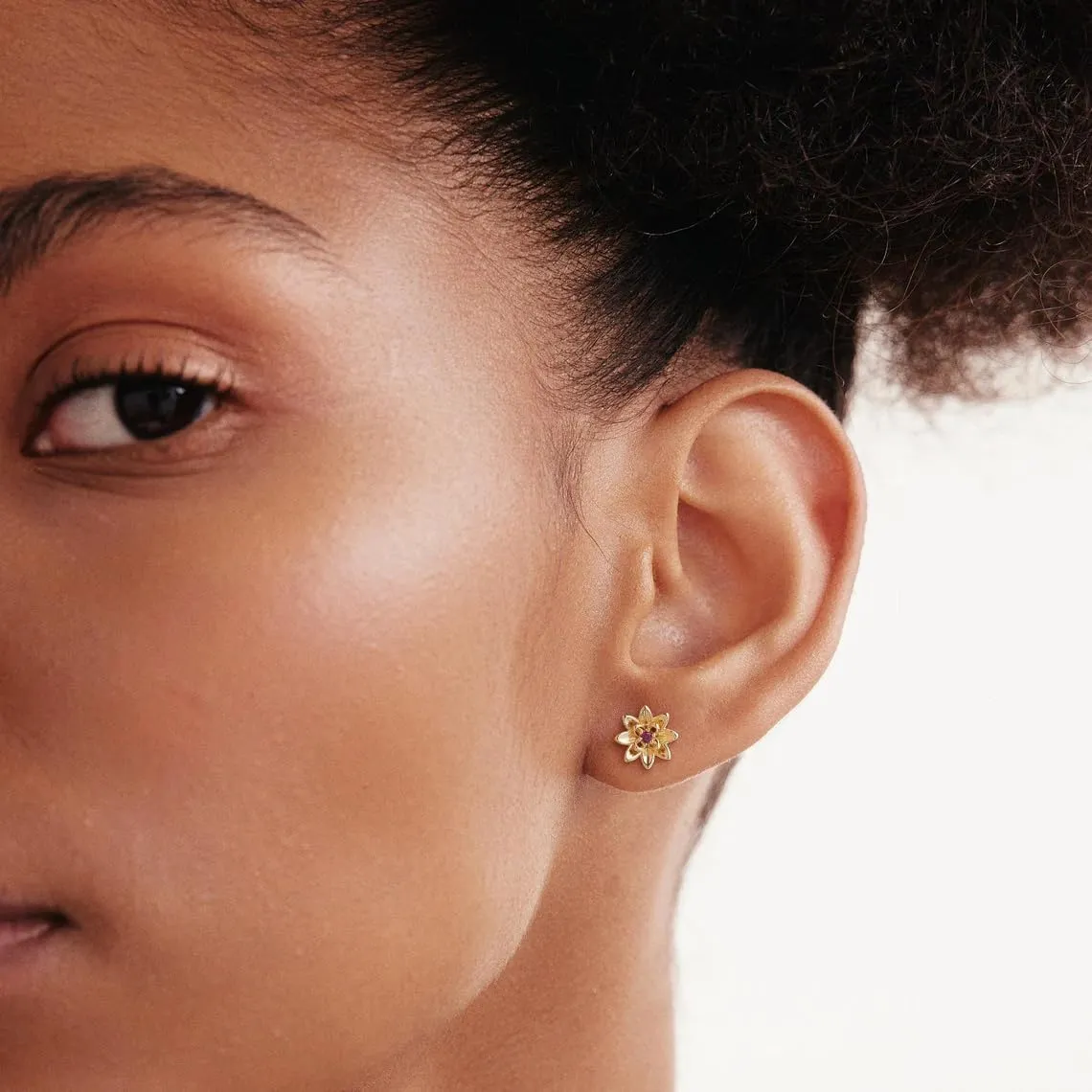 Tasiso Birth Flower Stud Earrings for Women 14K Gold Plated Birthstone Earrings for Women Dainty Gold Flower Blue Green Cubic Zirconia Earrings Birthday Gifts for Women Jewelry