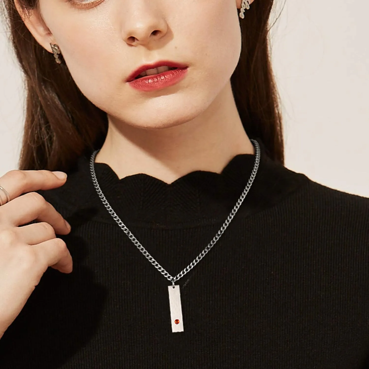 U7 Engravable Bar Necklace, Womens Choker Necklace Stainless Steel Custom Engrave Text Horizontal/Vertical Bar Pendant Necklaces for Men Women