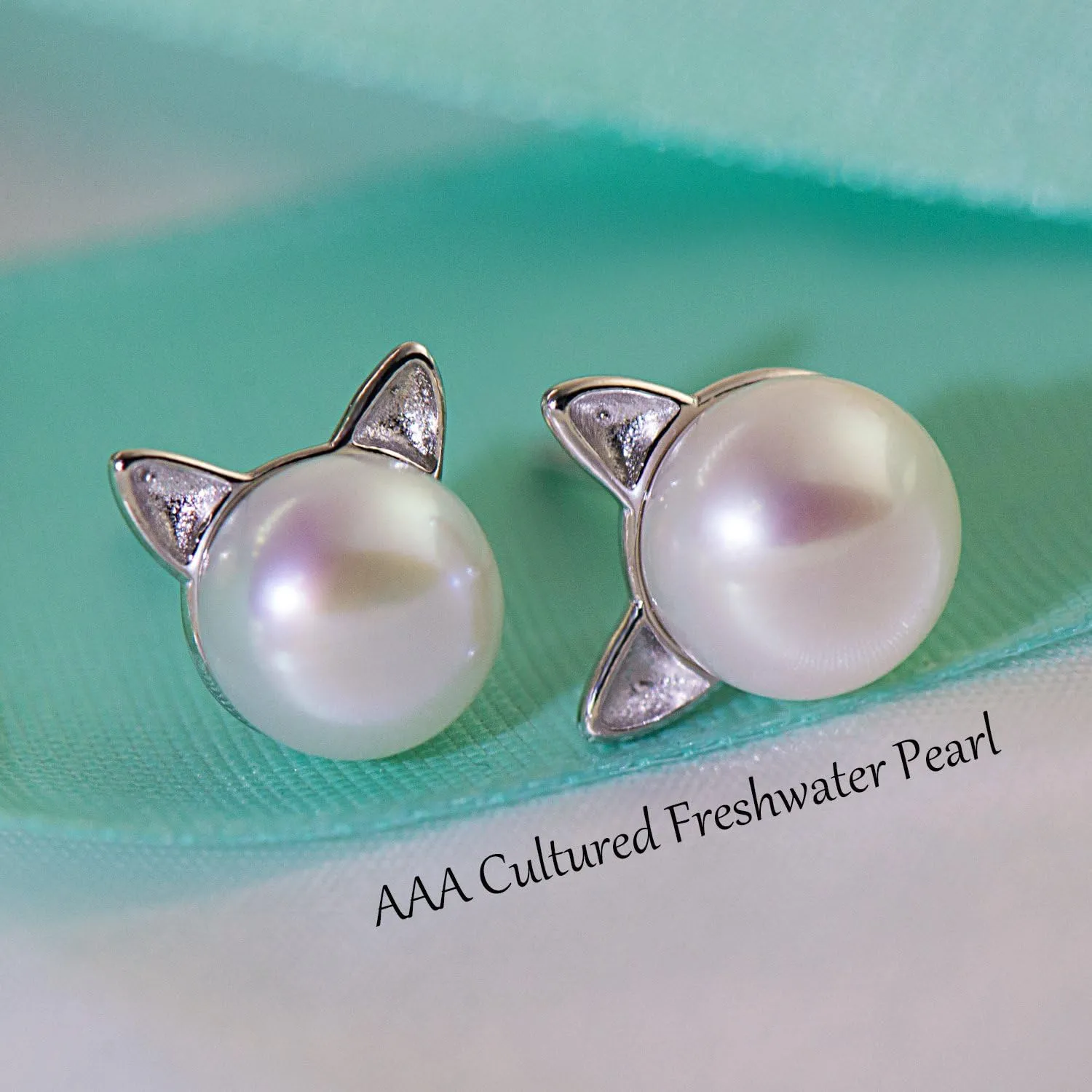 Wicary Cat Earrings Sterling Silver Pearl Earrings for Women Cat Stud Earring for Cat Lovers